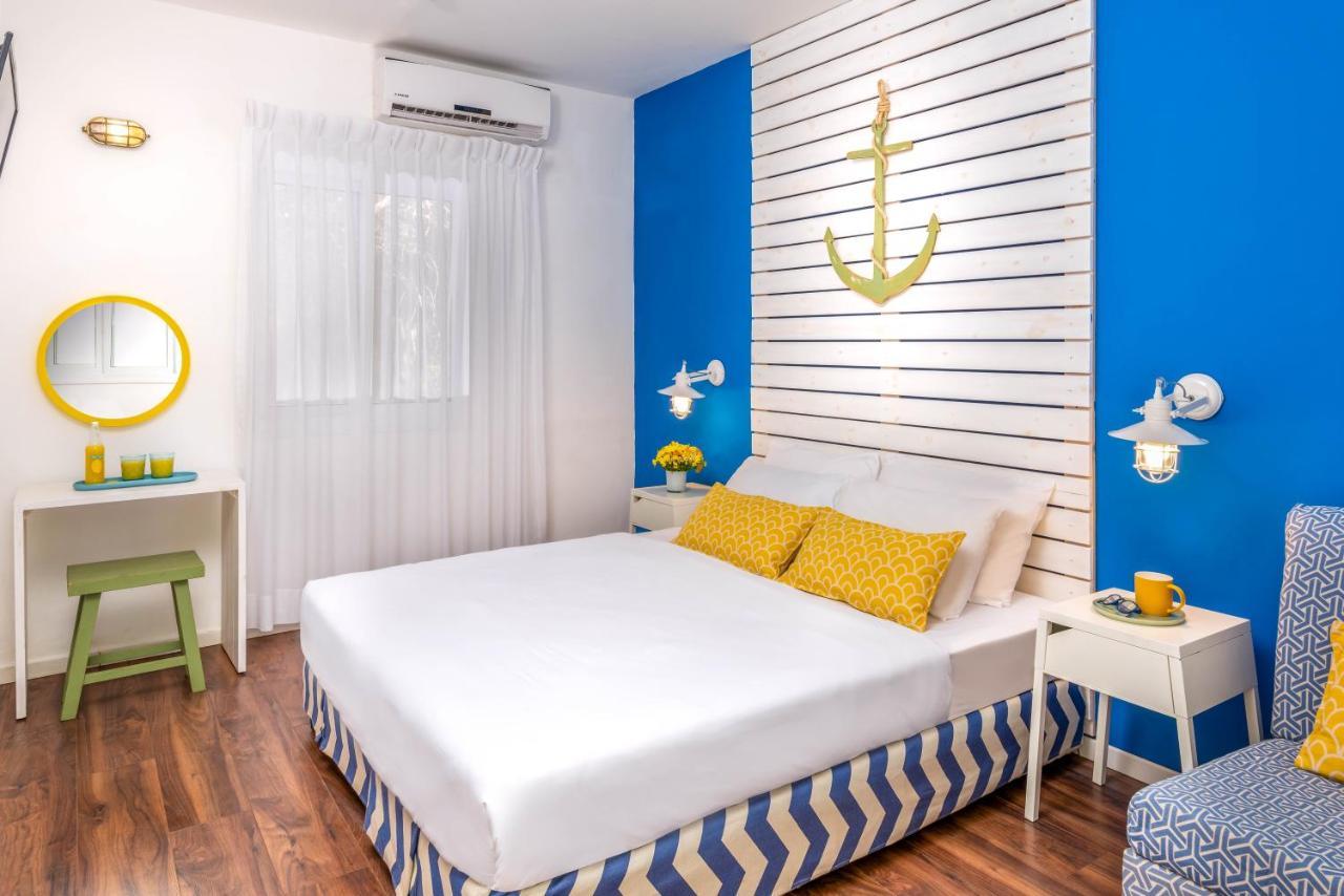 Travel Hotel Gesher Haziv Exterior photo