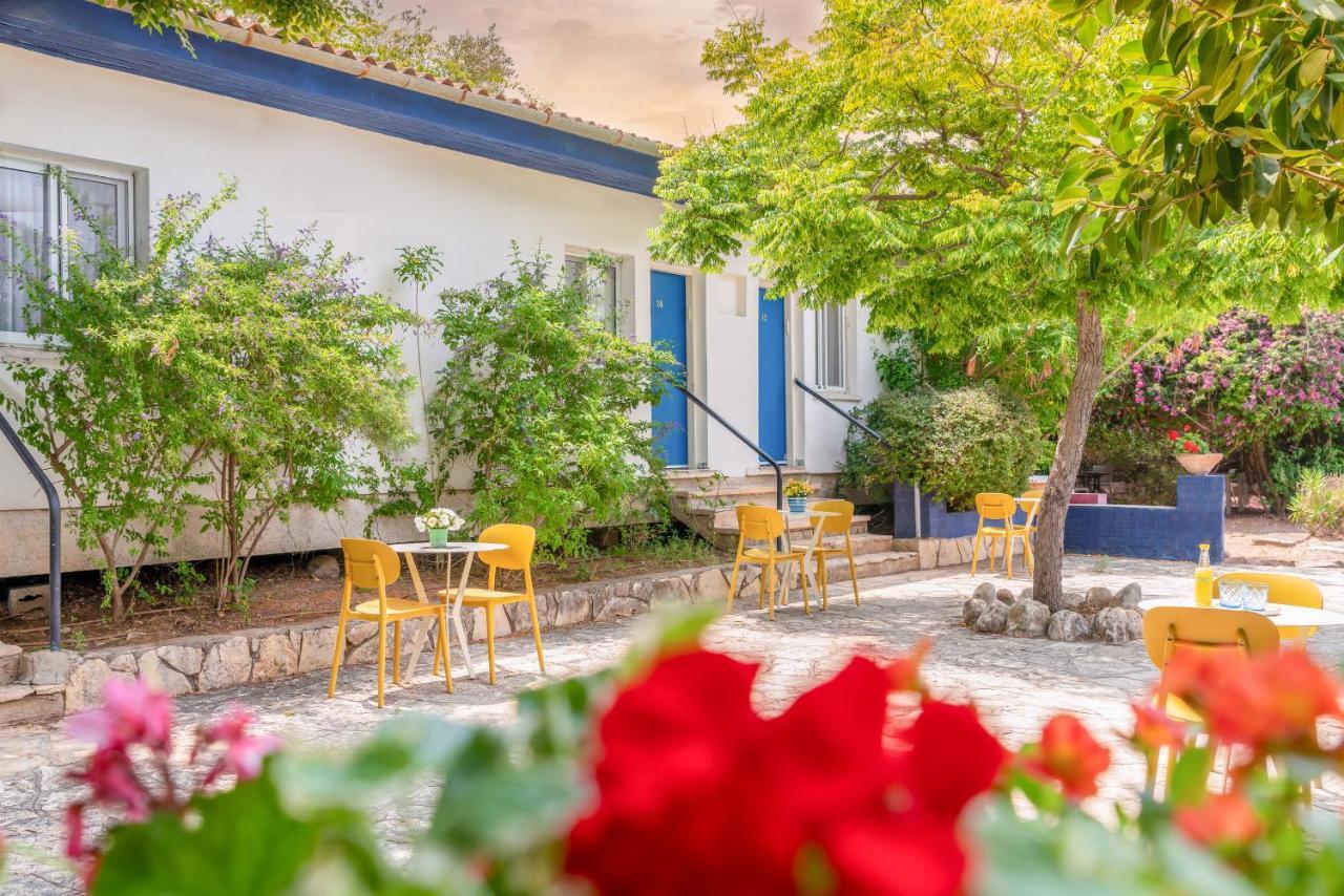 Travel Hotel Gesher Haziv Exterior photo