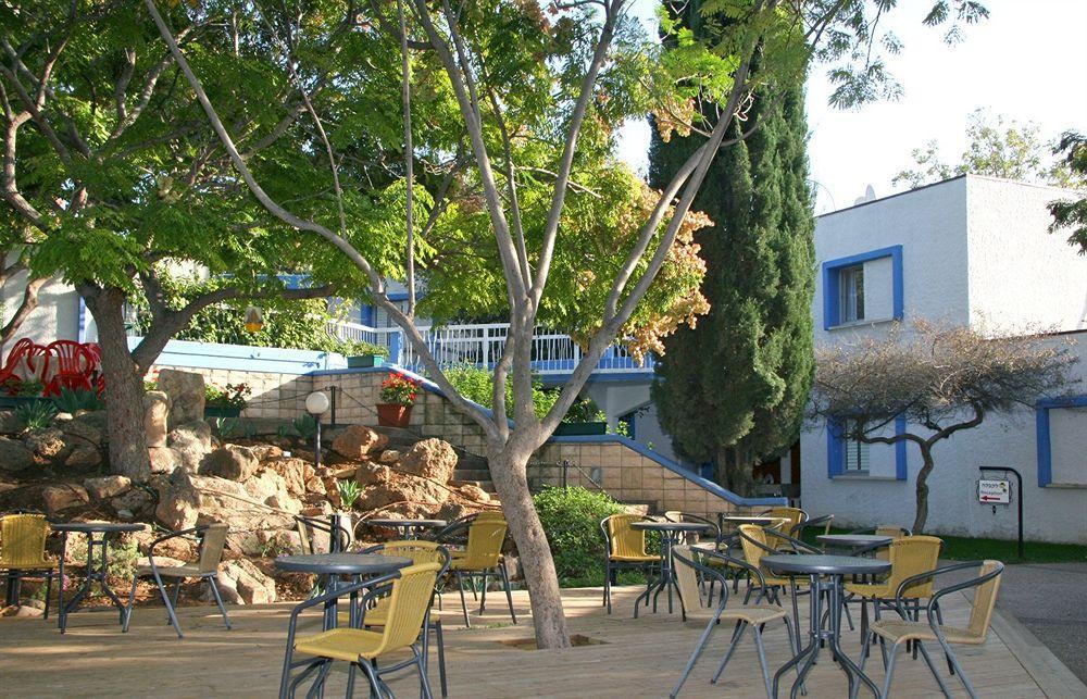 Travel Hotel Gesher Haziv Exterior photo