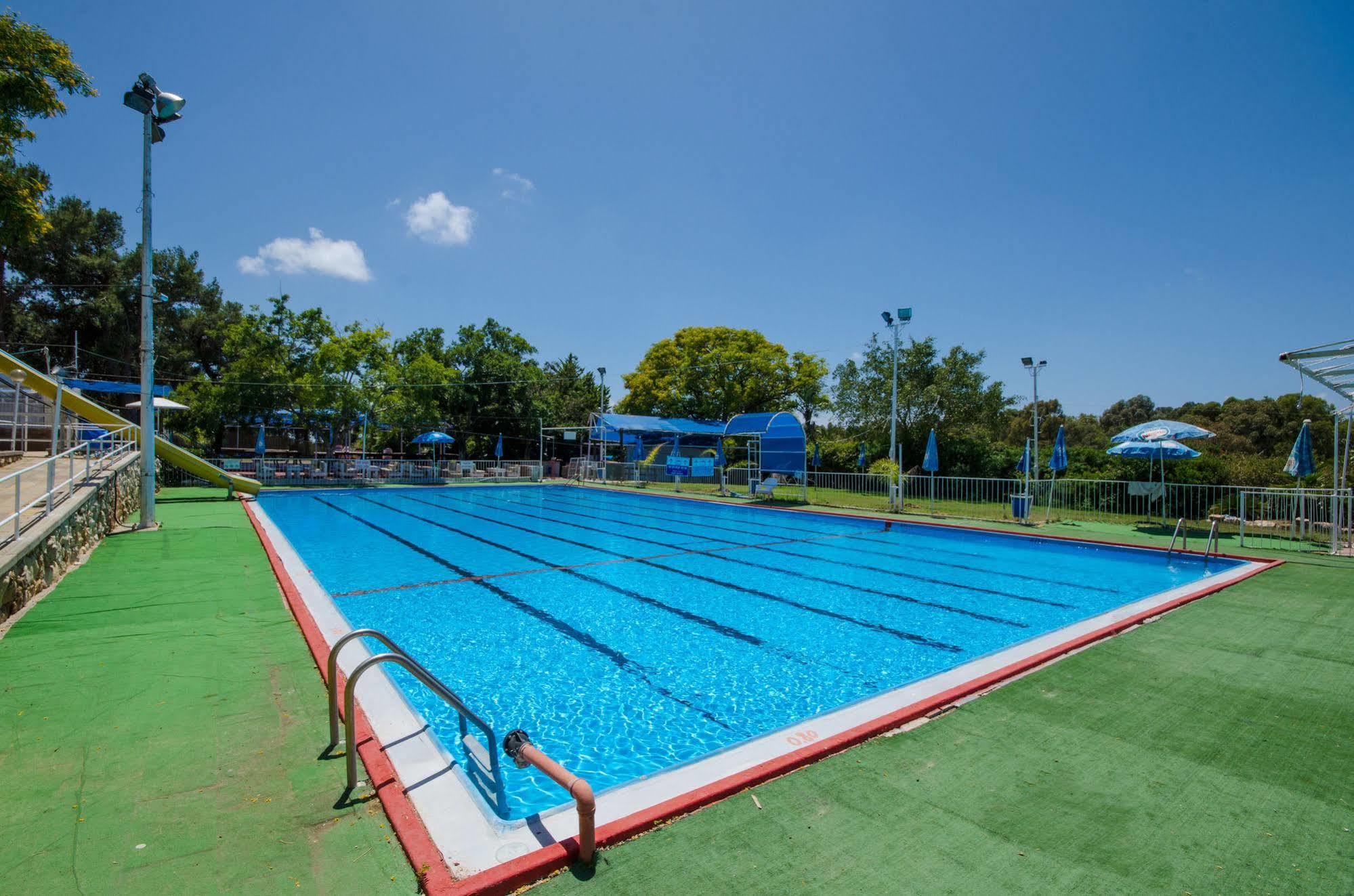 Travel Hotel Gesher Haziv Exterior photo